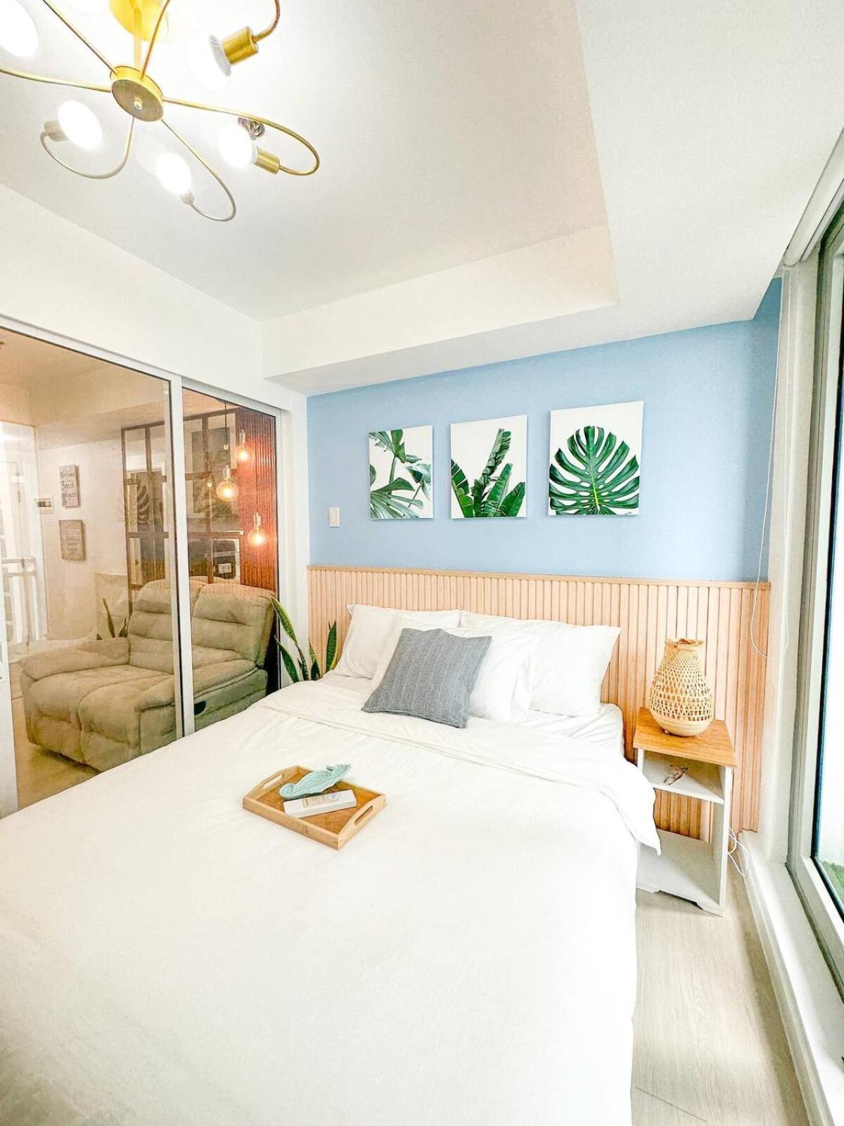 Beach Front Living In The Heart Of The City, Azure Residences 马尼拉 外观 照片